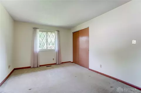 992 Hyde Park Dr, Centerville, OH 45429 photo 35