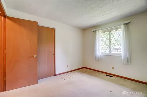 992 Hyde Park Dr, Centerville, OH 45429 photo 38