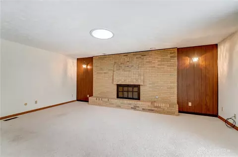 992 Hyde Park Dr, Centerville, OH 45429 photo 23