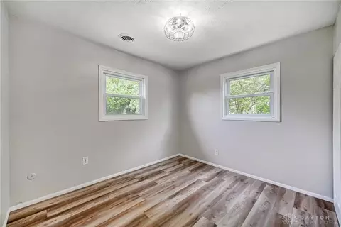 2513 E Aragon Ave, Dayton, OH 45420 photo 23