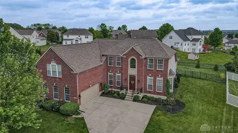 1268 Windsor Dr, Beavercreek, OH 45434