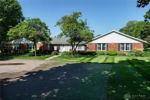 6304 Jason Ln, Dayton, OH 45459