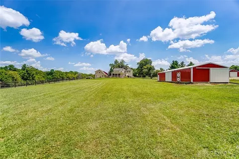 Exterior - 5925 Weidner Rd, Springboro, OH 45066 photo 15 of 19