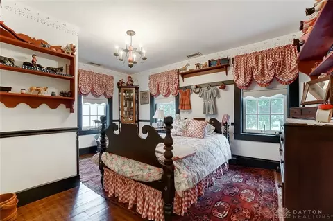Bedroom - 5925 Weidner Rd, Springboro, OH 45066 photo 6 of 8