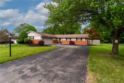 6061 Marshall Rd, Dayton, OH 45459 photo 2