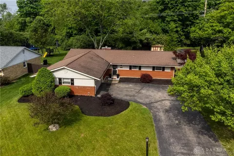 6061 Marshall Rd, Dayton, OH 45459