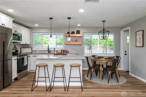 3838 Saranac Cir, Dayton, OH 45429 photo 16