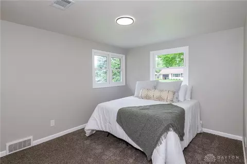 3838 Saranac Cir, Dayton, OH 45429 photo 25