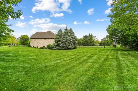 7230 Beaver Brook Dr, Springboro, OH 45066 photo 59