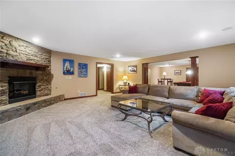 7230 Beaver Brook Dr, Springboro, OH 45066 photo 40