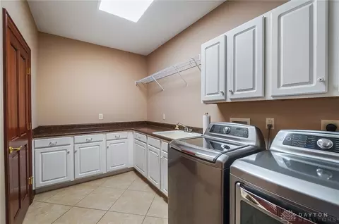 7230 Beaver Brook Dr, Springboro, OH 45066 photo 28