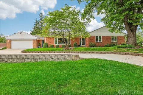 4024 Dogwood Trl, Dayton, OH 45429