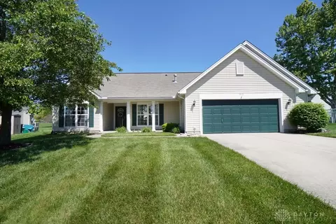 315 Patriot Ct, Lebanon, OH 45036