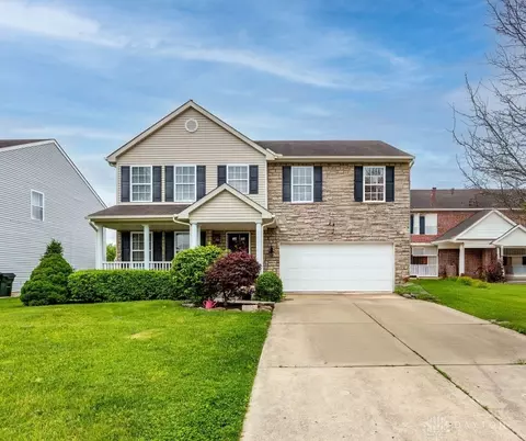 909 Providence Ct, Trenton, OH 45067