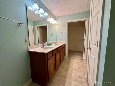 780 Deerfield Trl, Springfield, OH 45503 photo 22