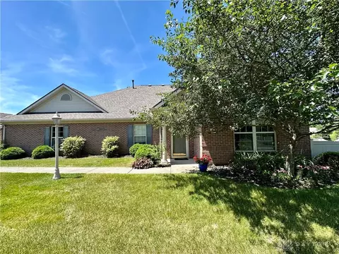 780 Deerfield Trl, Springfield, OH 45503 photo 2