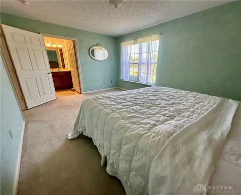 780 Deerfield Trl, Springfield, OH 45503 photo 17