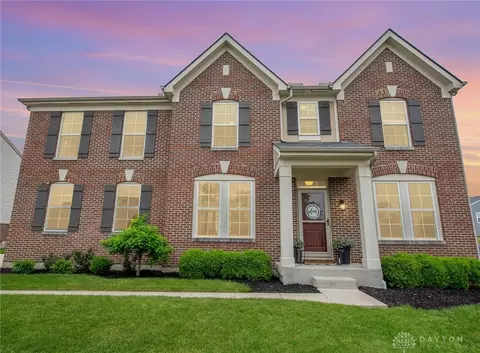 7172 Birkdale Dr, Maineville, OH 45039