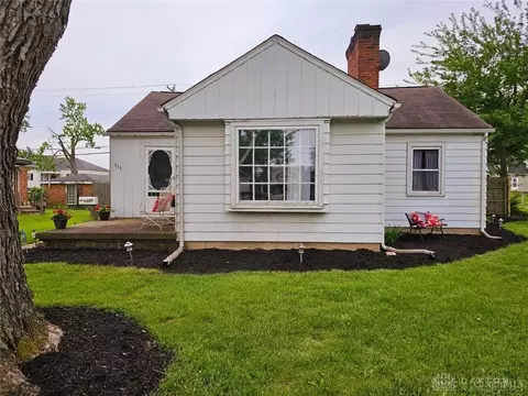 111 South Ct, Eaton, OH 45320