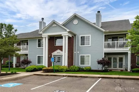 3043 Cumberland Ln #208, Beavercreek, OH 45431