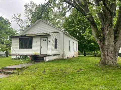 2415 Lower Bellbrook Rd, Sugarcreek Township, OH 45370