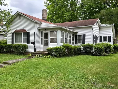 711 E 3rd St, Greenville, OH 45331