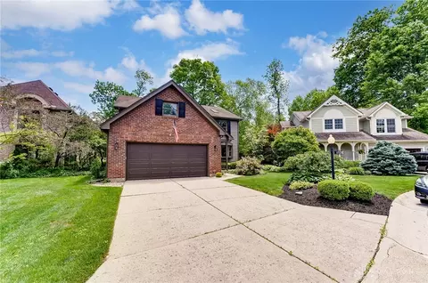 692 Doe Xing, Centerville, OH 45459