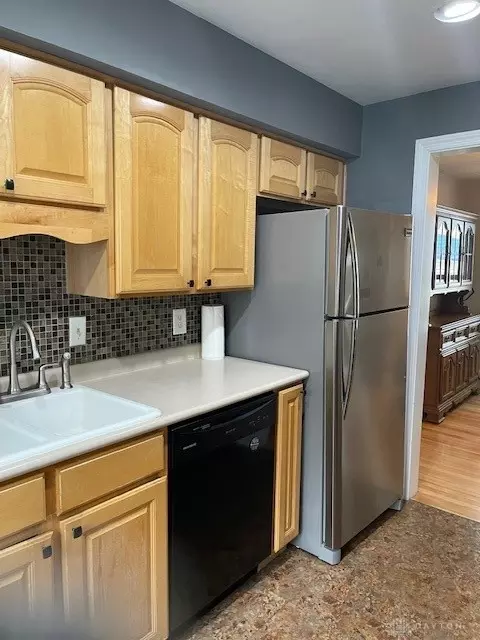 116 Schuyler Dr, Kettering, OH 45429 photo 4