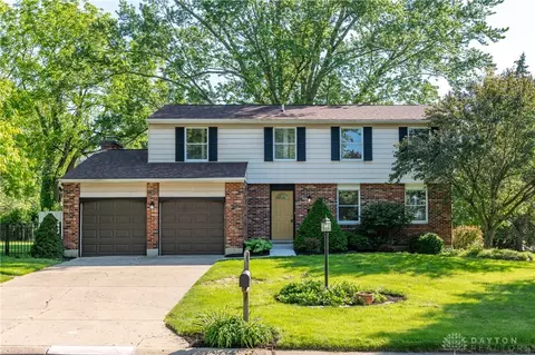 310 Village Square Dr, Dayton, OH 45458