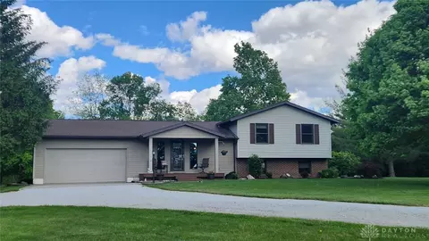 3980 Paintersville Port Wil Rd, Jamestown, OH 45335