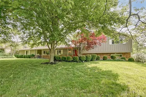 1443 Ambridge Rd, Dayton, OH 45459