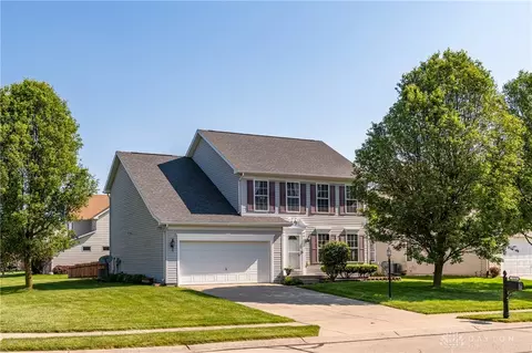 111 Barnside Dr, Englewood, OH 45322
