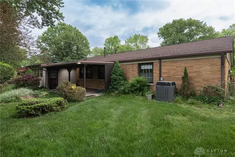 100 Gracewood Dr, Centerville, OH 45458 photo 30