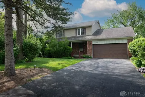 1500 Wardmier Dr, Dayton, OH 45459
