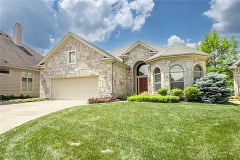 1036 Villa Vista Pl, Centerville, OH 45458