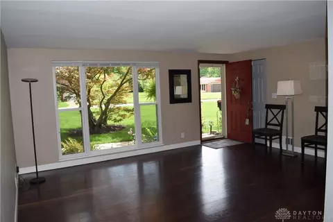 2549 Marscott Dr, Centerville, OH 45440 photo 14