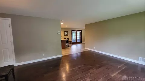 2549 Marscott Dr, Centerville, OH 45440 photo 15