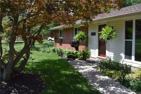 2549 Marscott Dr, Centerville, OH 45440 photo 4