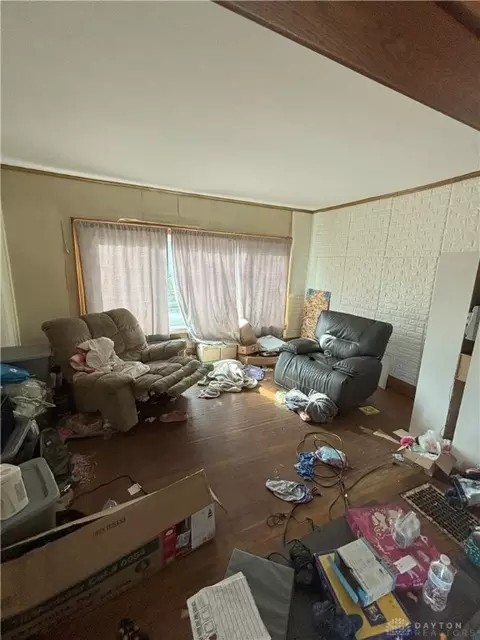 2862 E High St, Springfield, OH 45505 photo 5