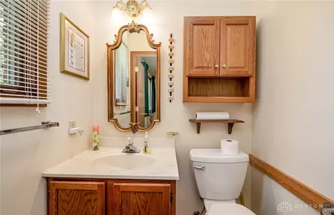 2936 Avery Cir, Springfield, OH 45503 photo 13