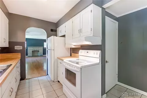 726 Devonshire Rd, Dayton, OH 45419 photo 8