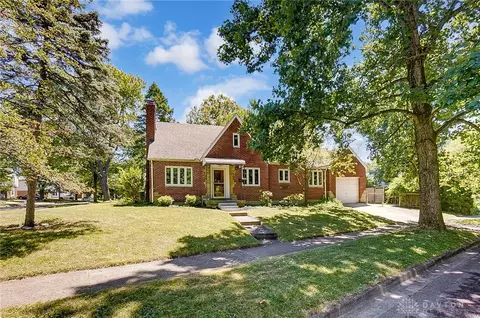 726 Devonshire Rd, Dayton, OH 45419