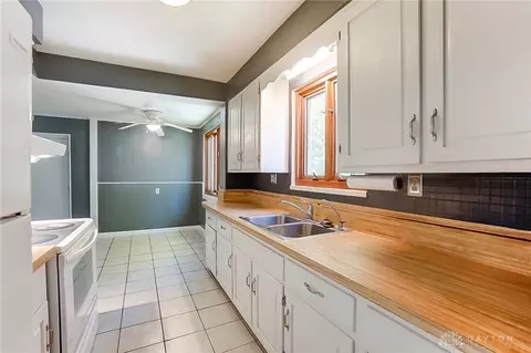 726 Devonshire Rd, Dayton, OH 45419 photo 7