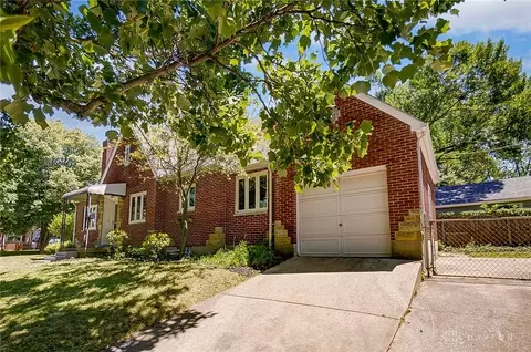 726 Devonshire Rd, Dayton, OH 45419 photo 3