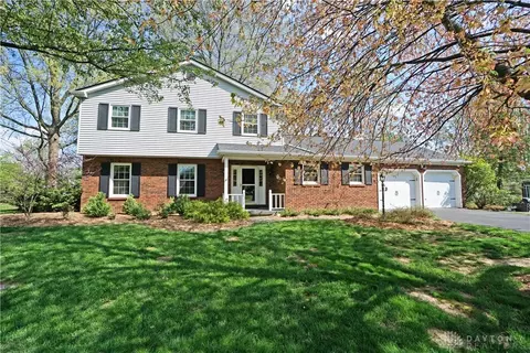 4988 Sesame St, Cincinnati, OH 45244
