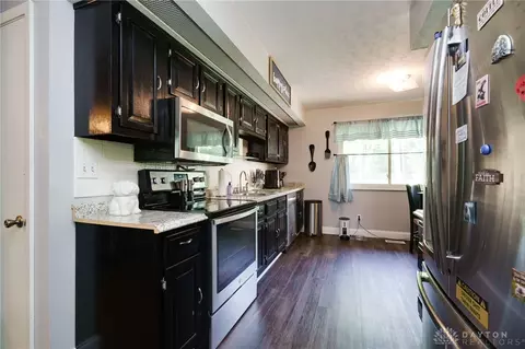 Kitchen - 2501 E Rahn Rd, Kettering, OH 45440 photo 1 of 3