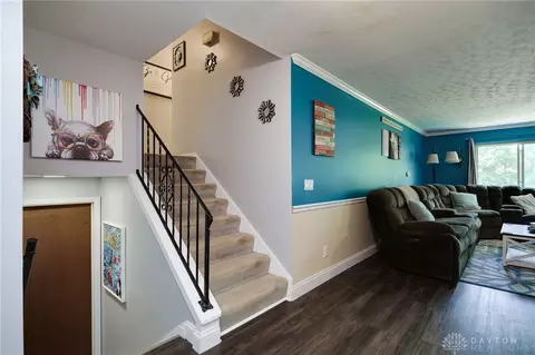 Entry Way - 2501 E Rahn Rd, Kettering, OH 45440 photo 2 of 3