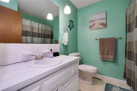 Bath - 2501 E Rahn Rd, Kettering, OH 45440 photo 1 of 3