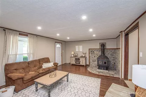 203 S Ada Doty St, Gratis, OH 45330 photo 5