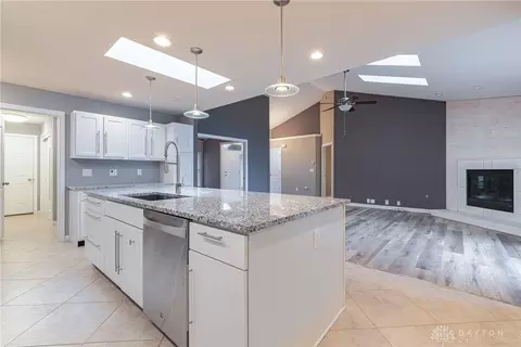 72 Black Walnut Dr, Springboro, OH 45066 photo 7